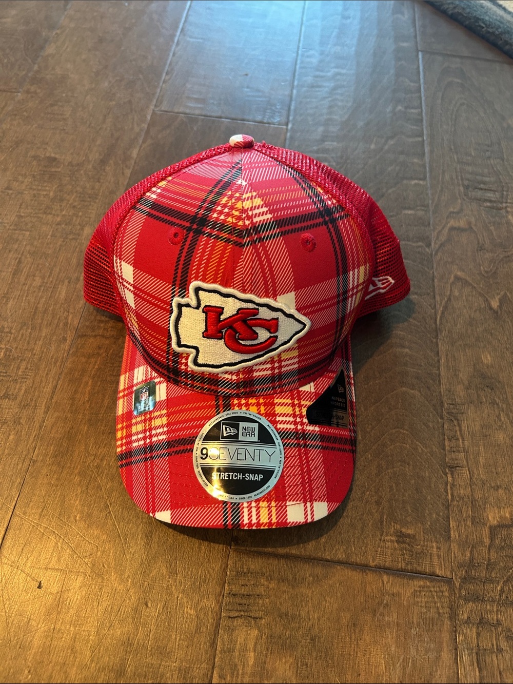 New Era Kansas City Chiefs Red Plaid 9SEVENTY Stretch-Snap Cap